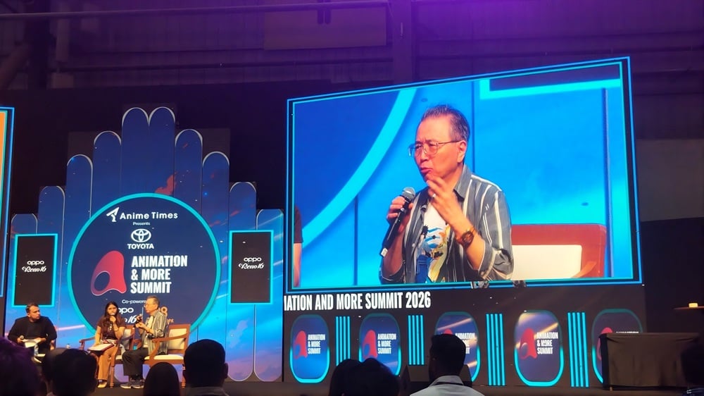 Hayato Date speaking at a panel during Anime India held in Mumbai